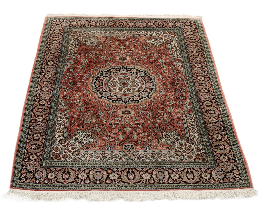 Kashmir Silk Carpet 190x125