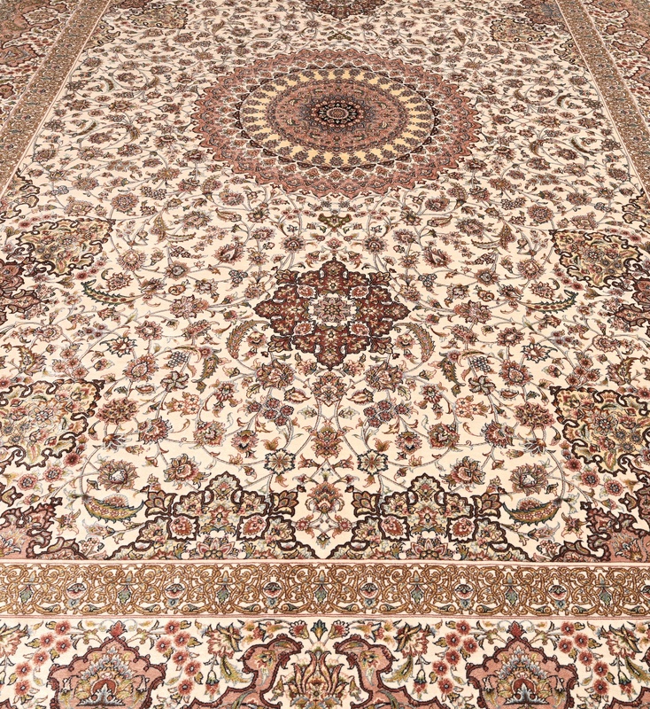 Qum Desigmer  300x200