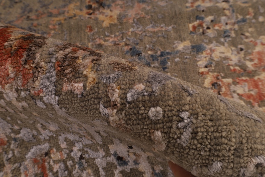 Modern Lotus Carpet  304x240
