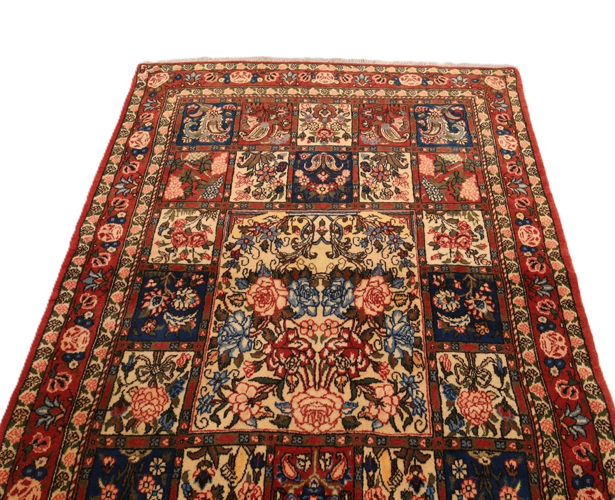 Bakhtiar Carpet 192x128