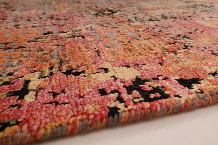 Modern LOTUS Carpet  367x278