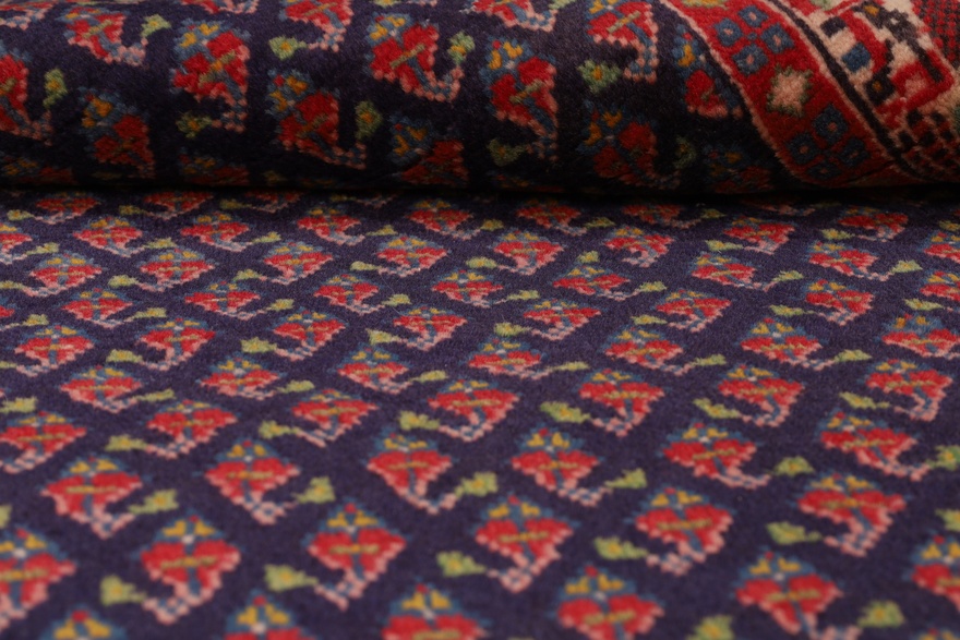 Sarouk Carpet  424x76