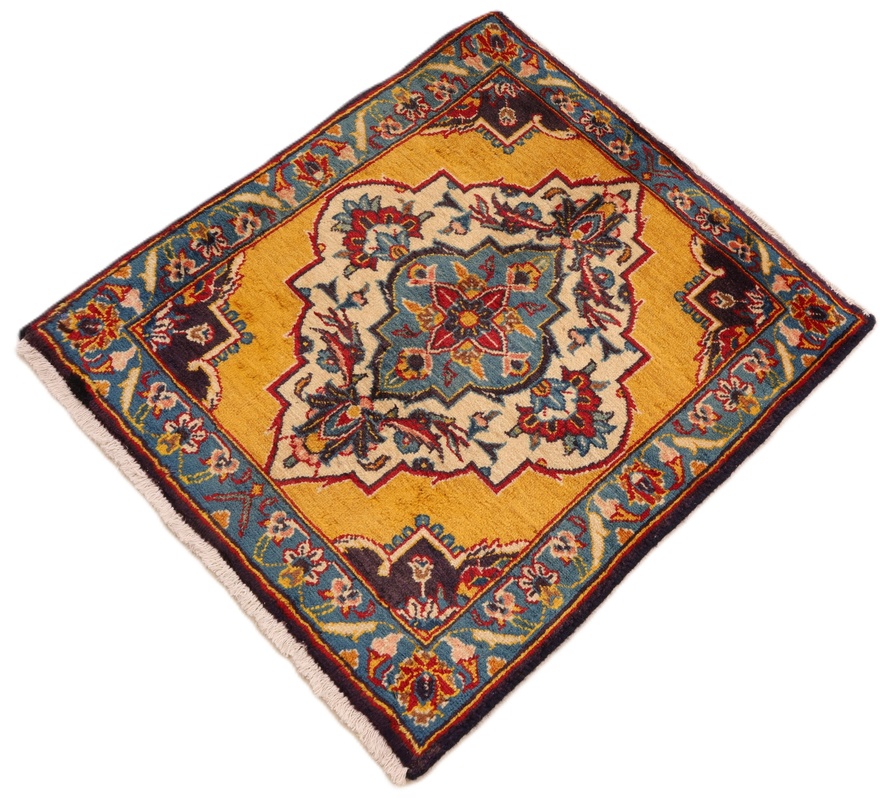 Kashan Carpet 71x62