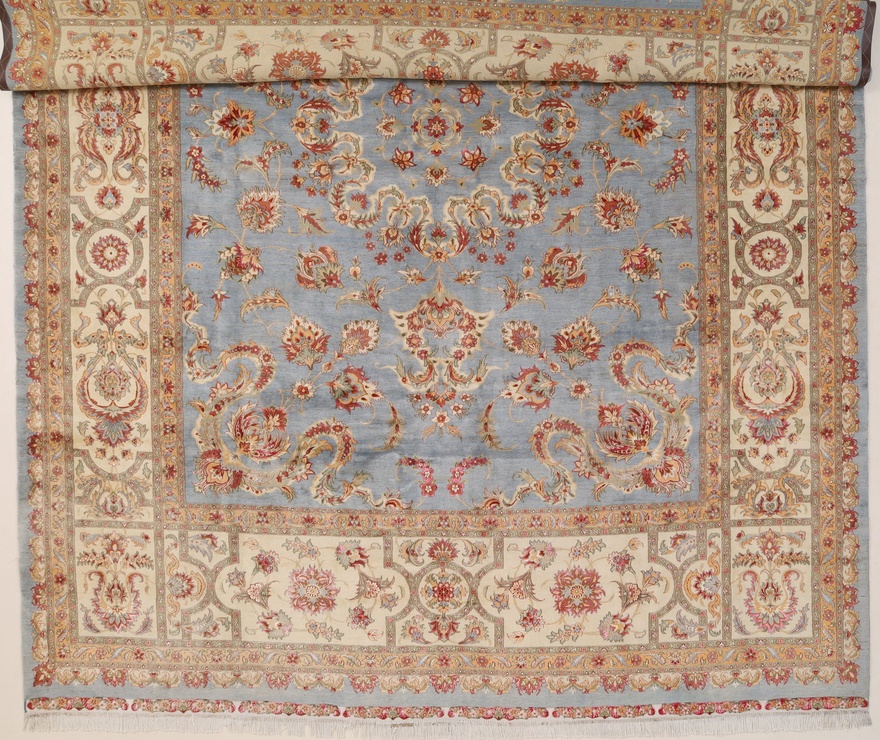 Tabriz Marke Sherkat khashrai Carpet  520x385