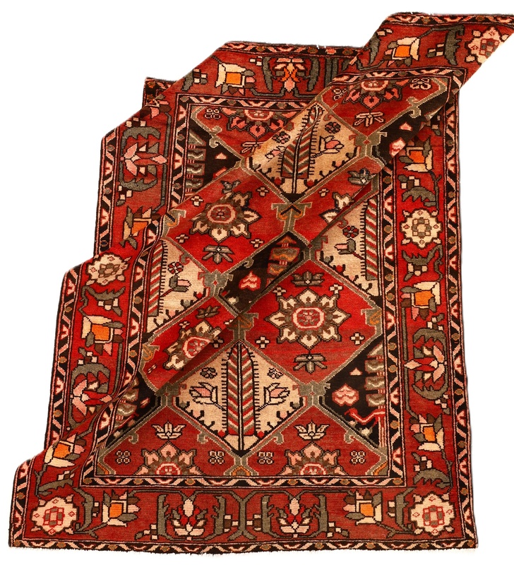 Antique BAKHTIAR Carpet  200x158