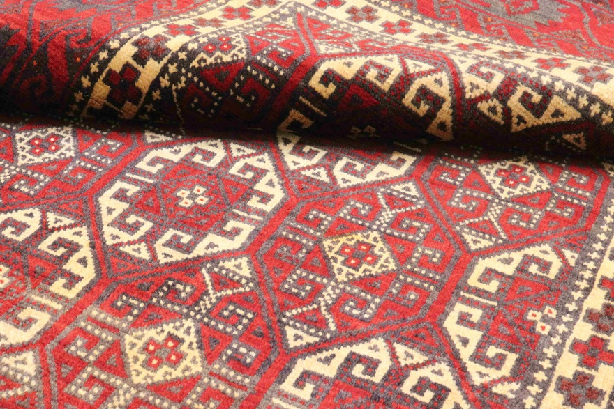 Belutsch Carpet 200x109