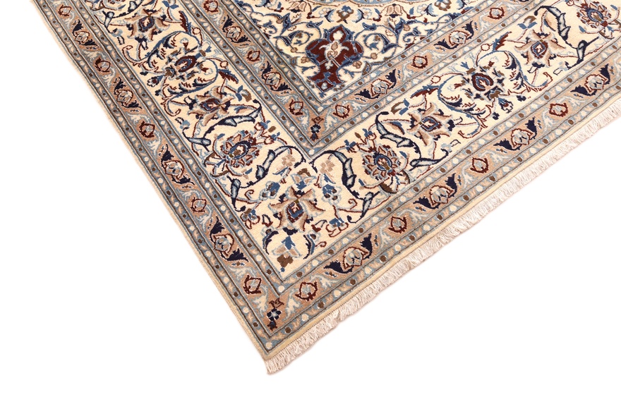 Nain Carpet  395x288