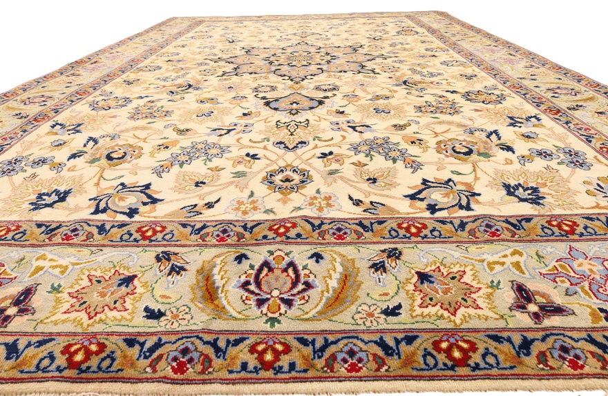 Najafabad Carpet 347x226