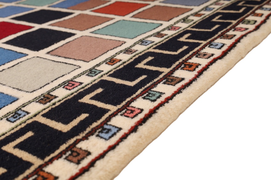 Sarouk Carpet 250x82