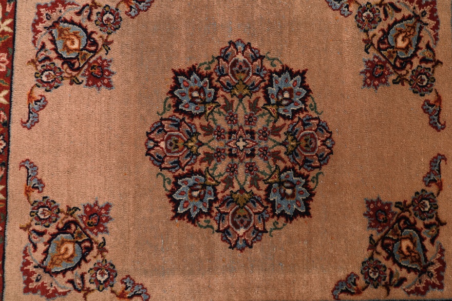 Vintage Isfehan Carpet 84x64