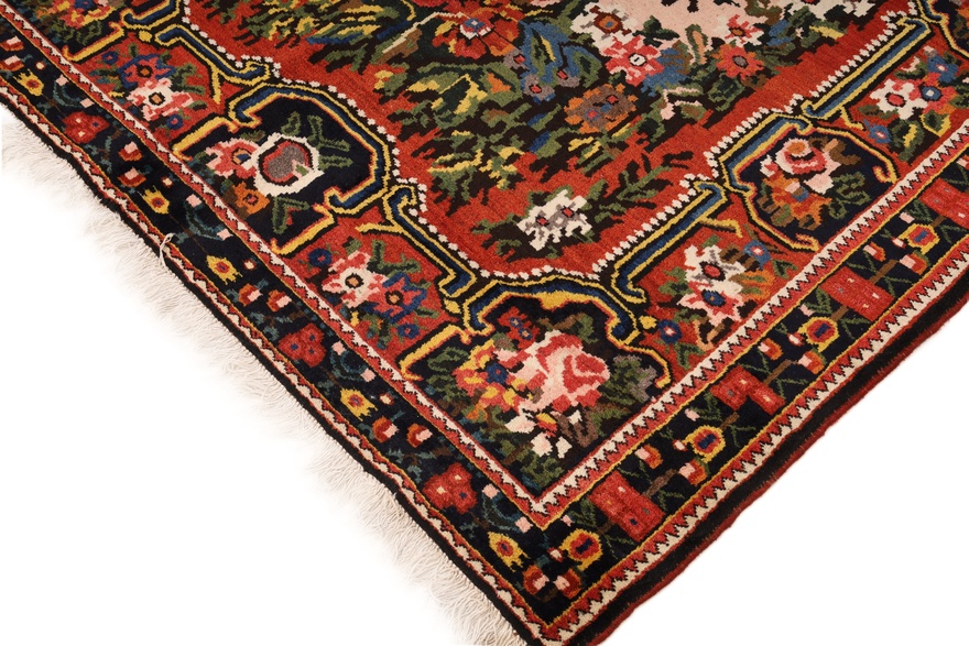 Antique Bakhtiar Carpet  248x158