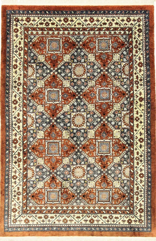 Silk Carpet 183x122