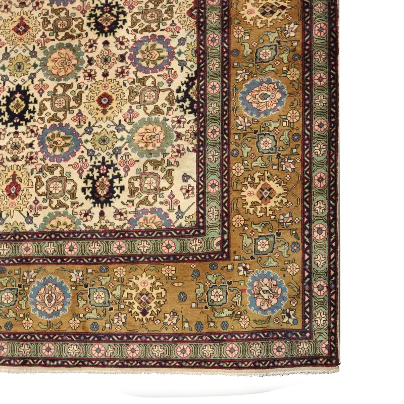 Tabriz Carpet 425x344