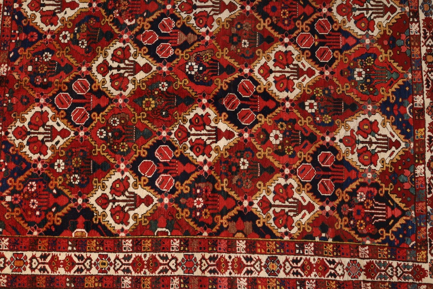 Antique BAKHTIAR Carpet 202x154