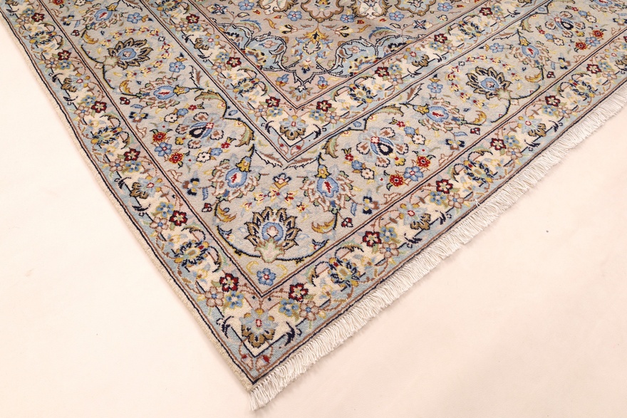Kashan Carpet  350x240