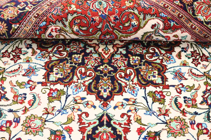 Ghom Silk Carpet 156x102