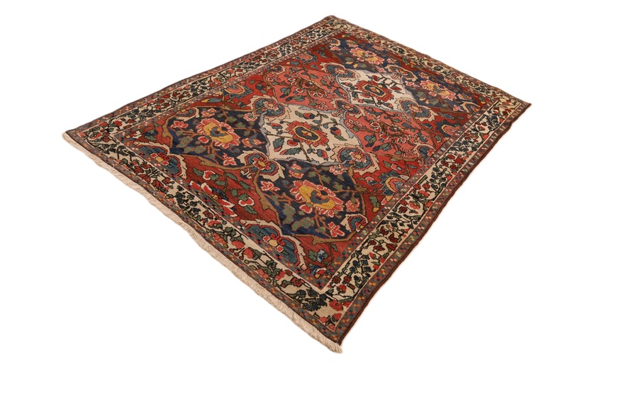 Bakhtiar Carpet 200x145