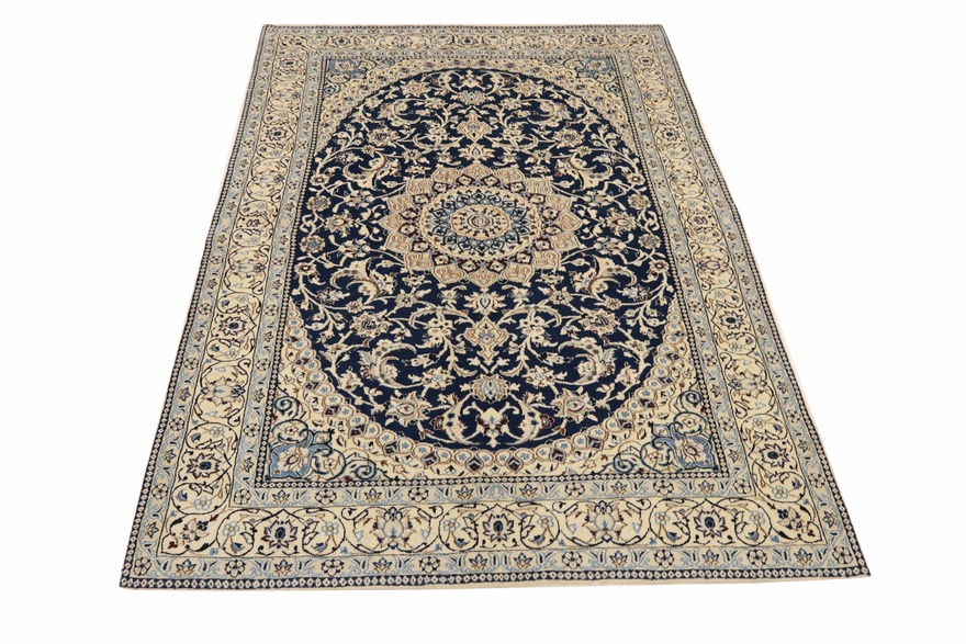 Nain 9 La Carpet 240x145