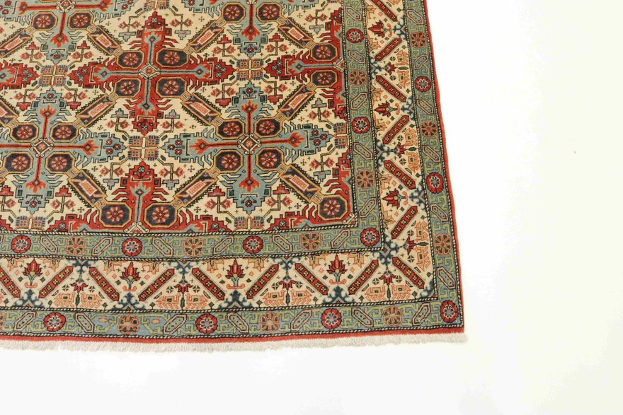 Ghom Antik Carpet 204x140