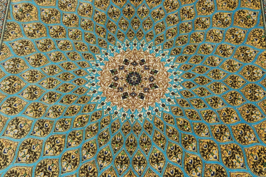 Ghom Silk Carpet 201x132