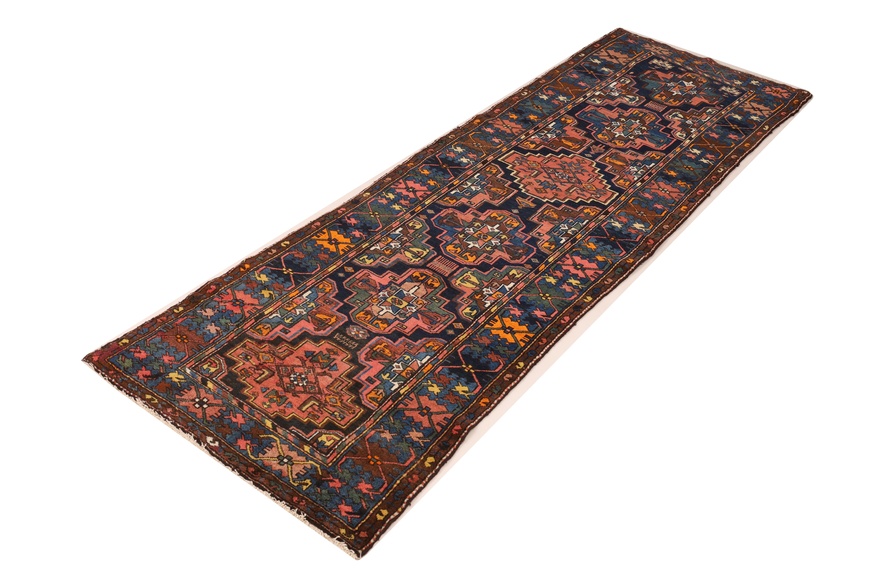 Zanjan carpet 300x98