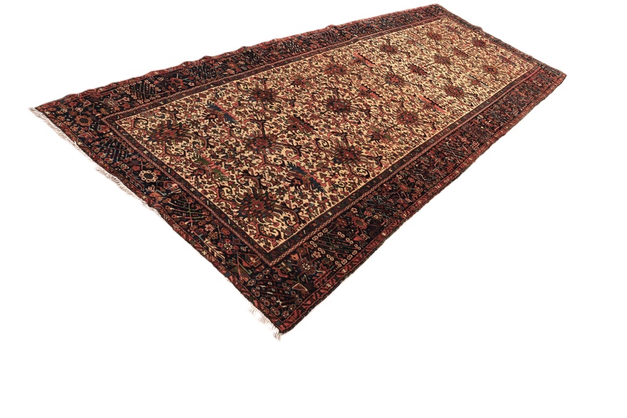 Heriz Antique Carpet 380x155