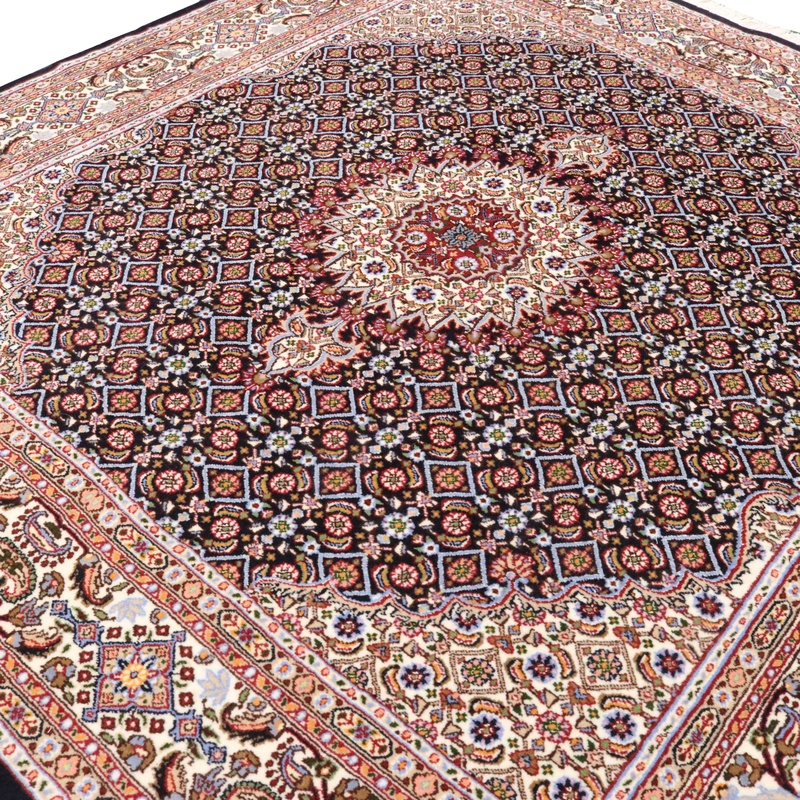 Moud Carpet 154x149