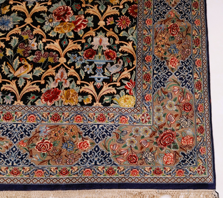 Isfahan Nabave Silknkette Carpet  298x194