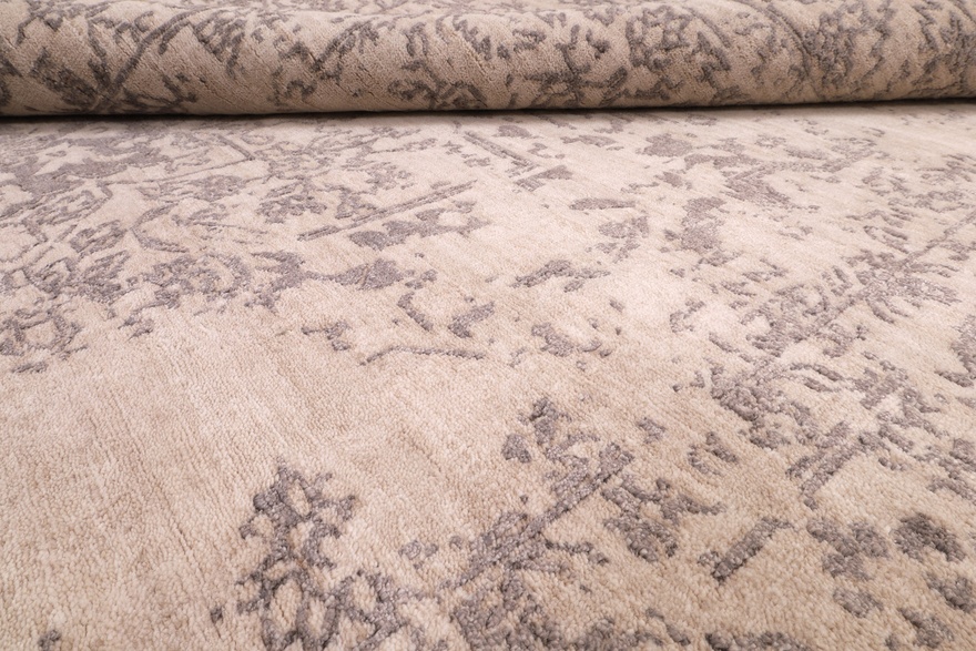 Modern Lotus  Carpet 185x124