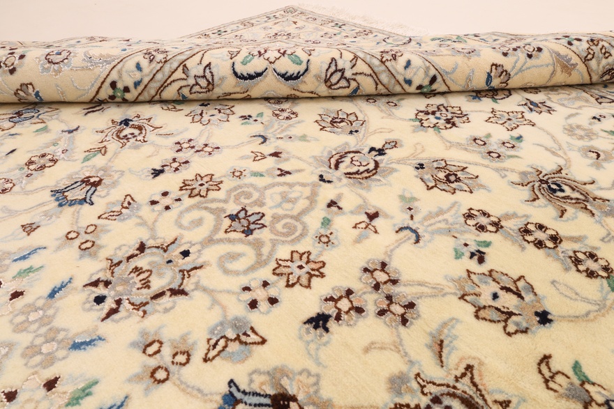 Nain 9 La Carpet  323x212