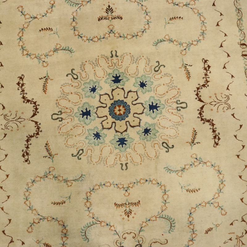 Kashan Carpet 369x269