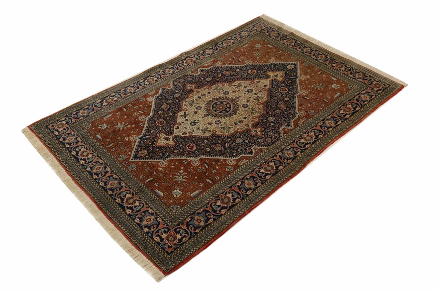 Ghom Antik Carpet 208x143