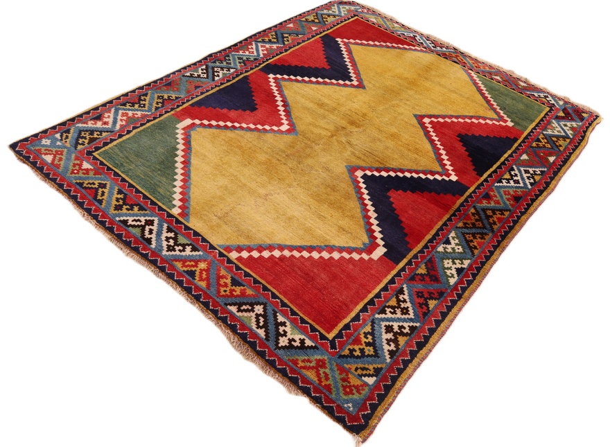 Ghashghai Carpet 200x152