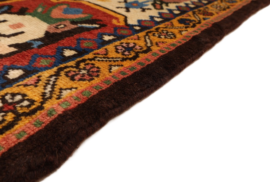 Bakhtiar Carpets 134x134