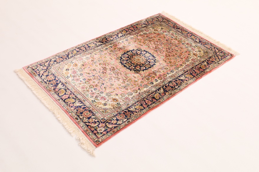 Kashmir Silk Carpet 154x93