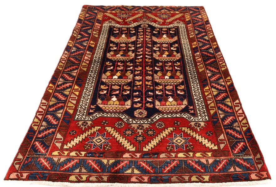 Antique Mazlegan Carpet  205x131
