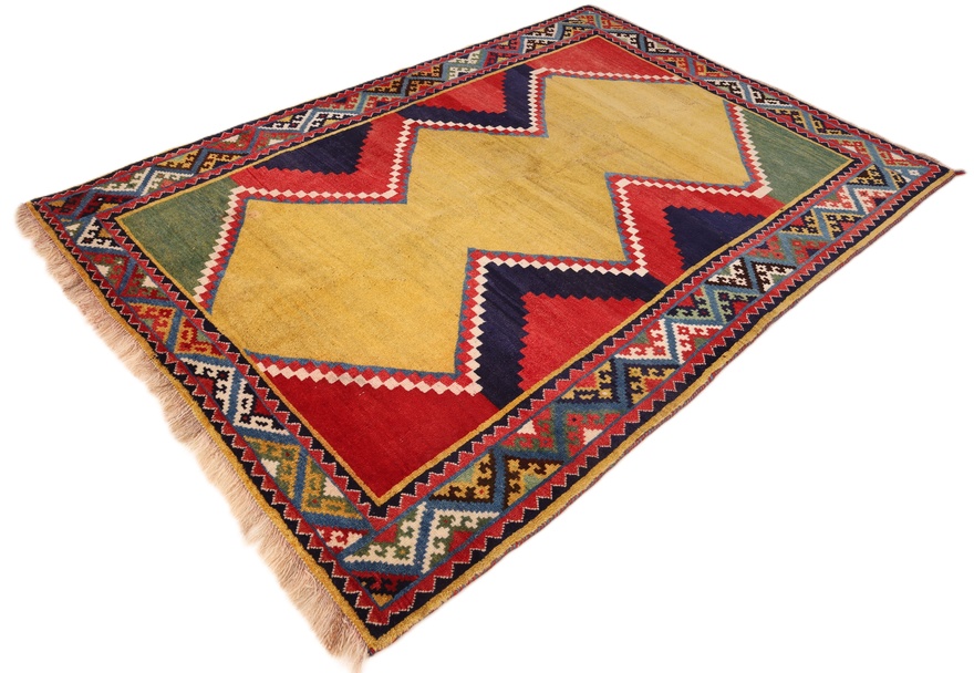 Ghashghai Carpet 200x152