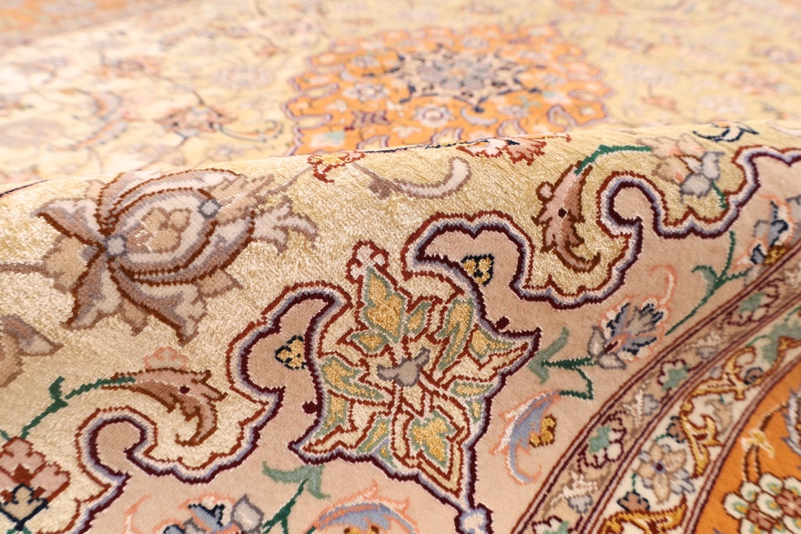 Isfahan Davari silk floor Silk carpet 200x130