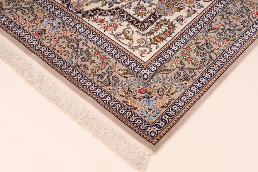 Isfahan  Mansuri Silk warp Carpet 195x131