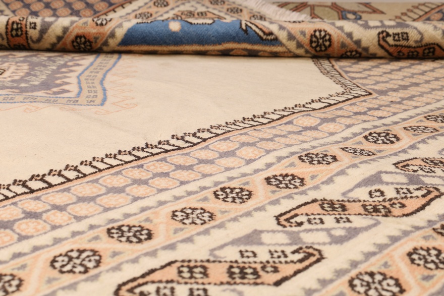 Ardebil Carpet 269x169