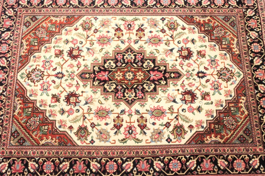Tabriz Carpet 152x98