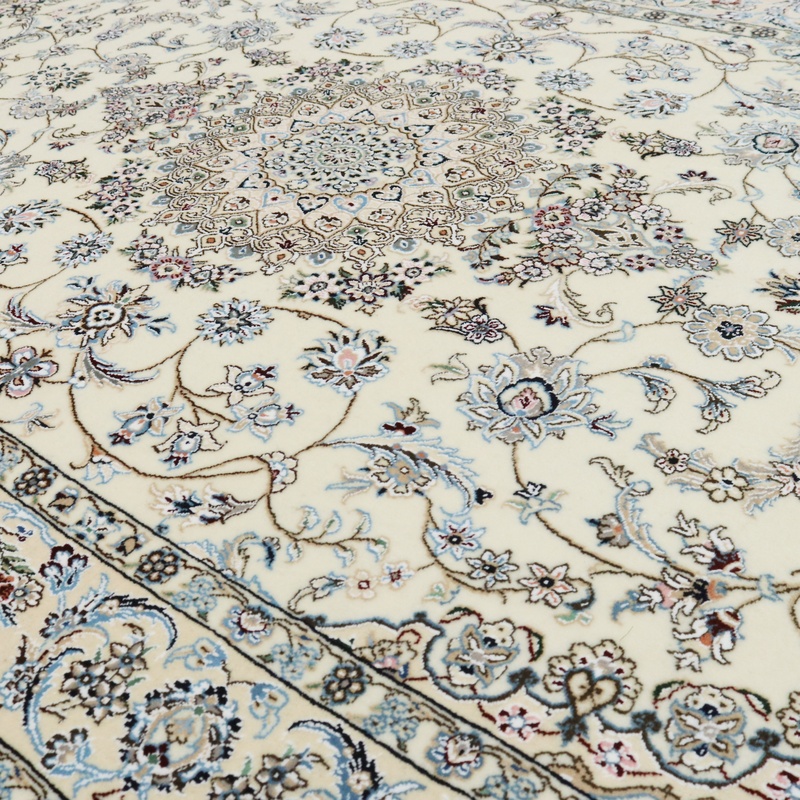 NAIN 9LA  Carpet 272x168