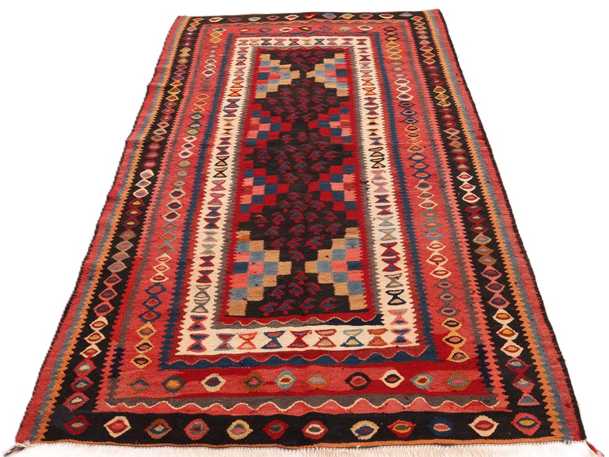Kilim Fars Carpet  195x126