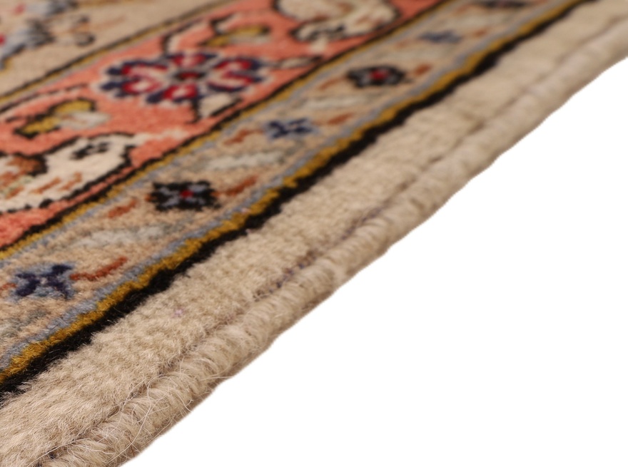 Kashan Carpet  318x205