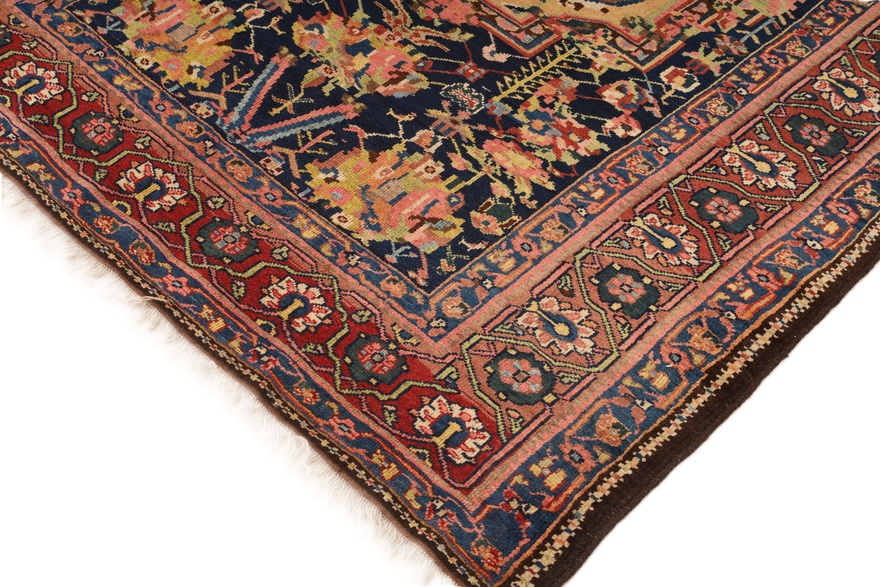 Antique Bakhtiari Farah Dombeh Carpet 211x148