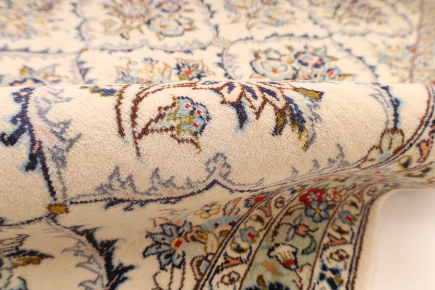 Kashan Carpet  280x95