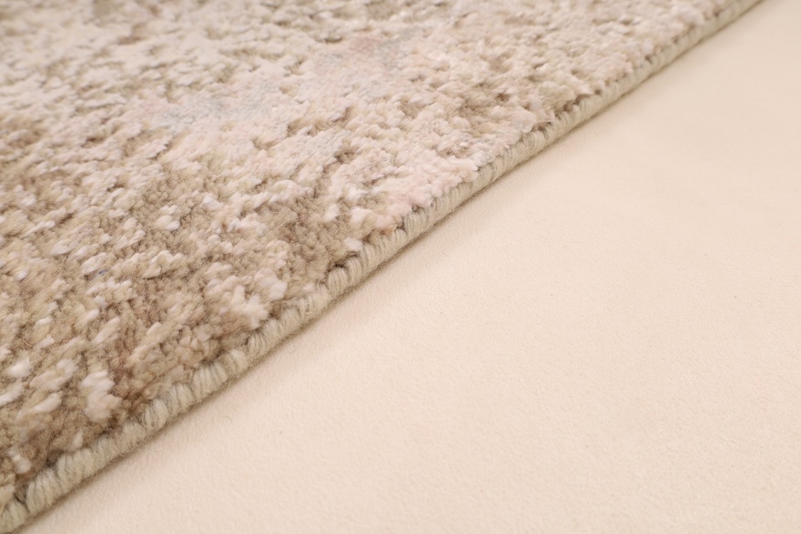 MODERN LOTUS Carpet 241x174