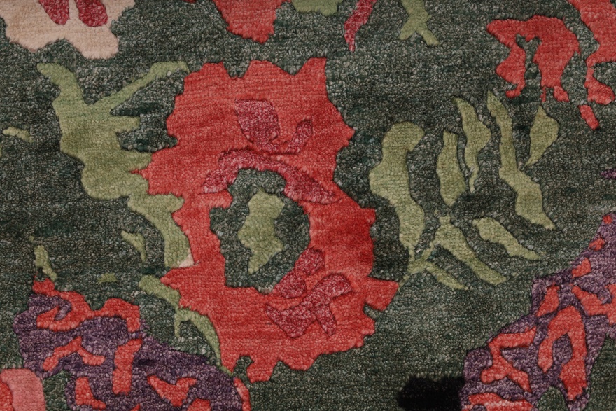 MODERN LOTUS Carpet 292x191
