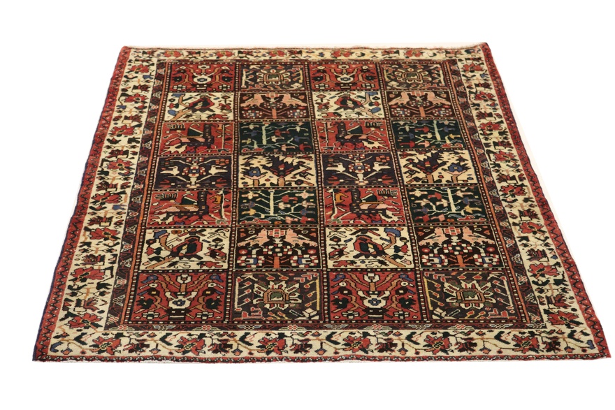 BAKHTIAR 188x136