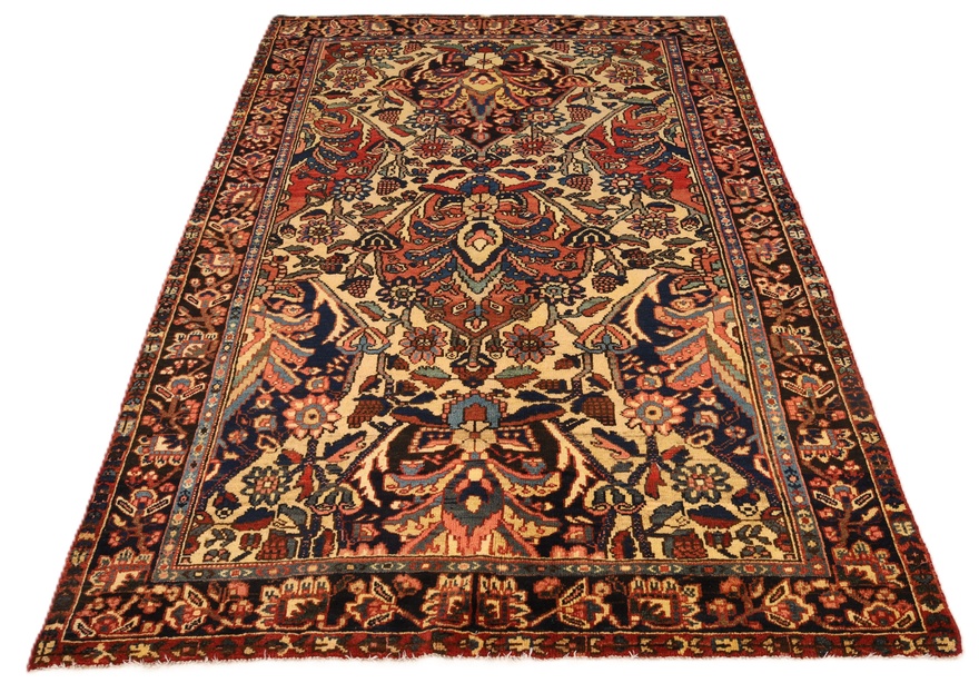 Antique BAKHTIAR Carpet  202x141